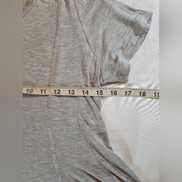 Mossimo Supply Co. Womens Gray Short Sleeve Fit And Flare Top Size XS - Picture 7 of 11